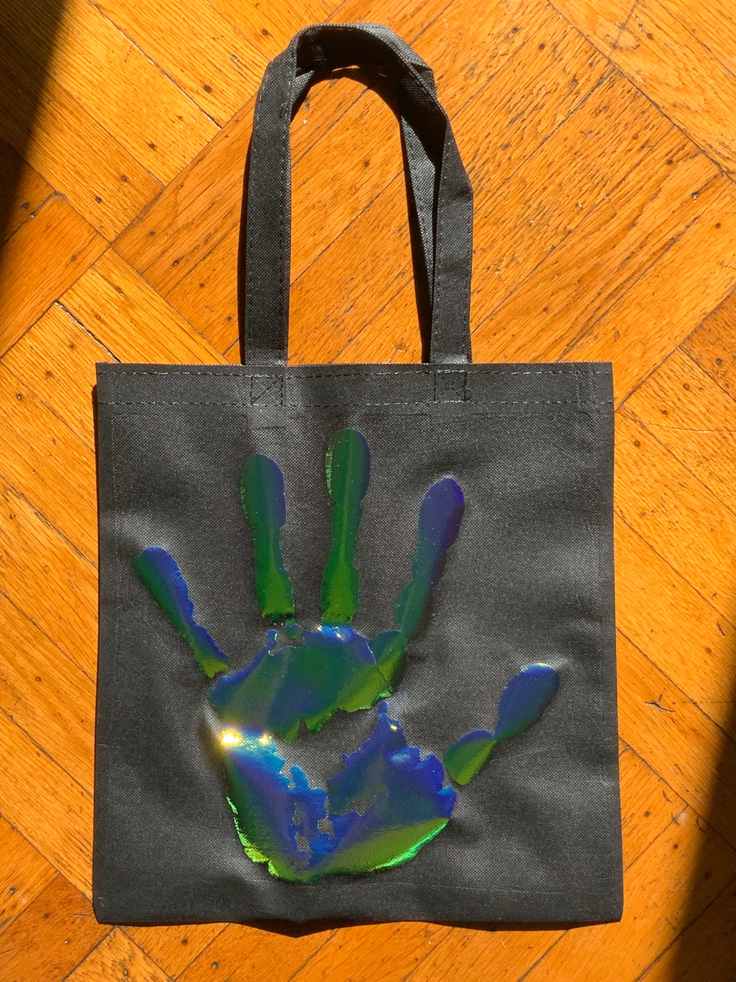 Tote bag